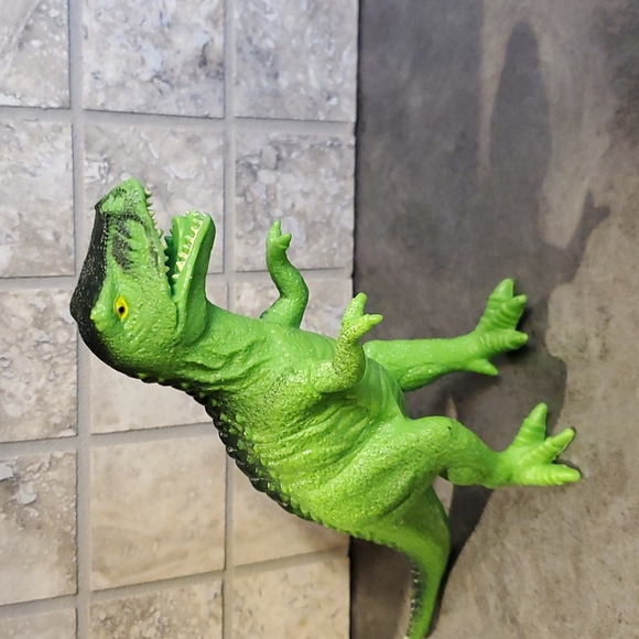 Dinosaur Toy Figure - Picture 5 of 5